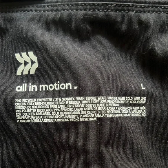 Black High-Waisted Leggings - Picture 2 of 2